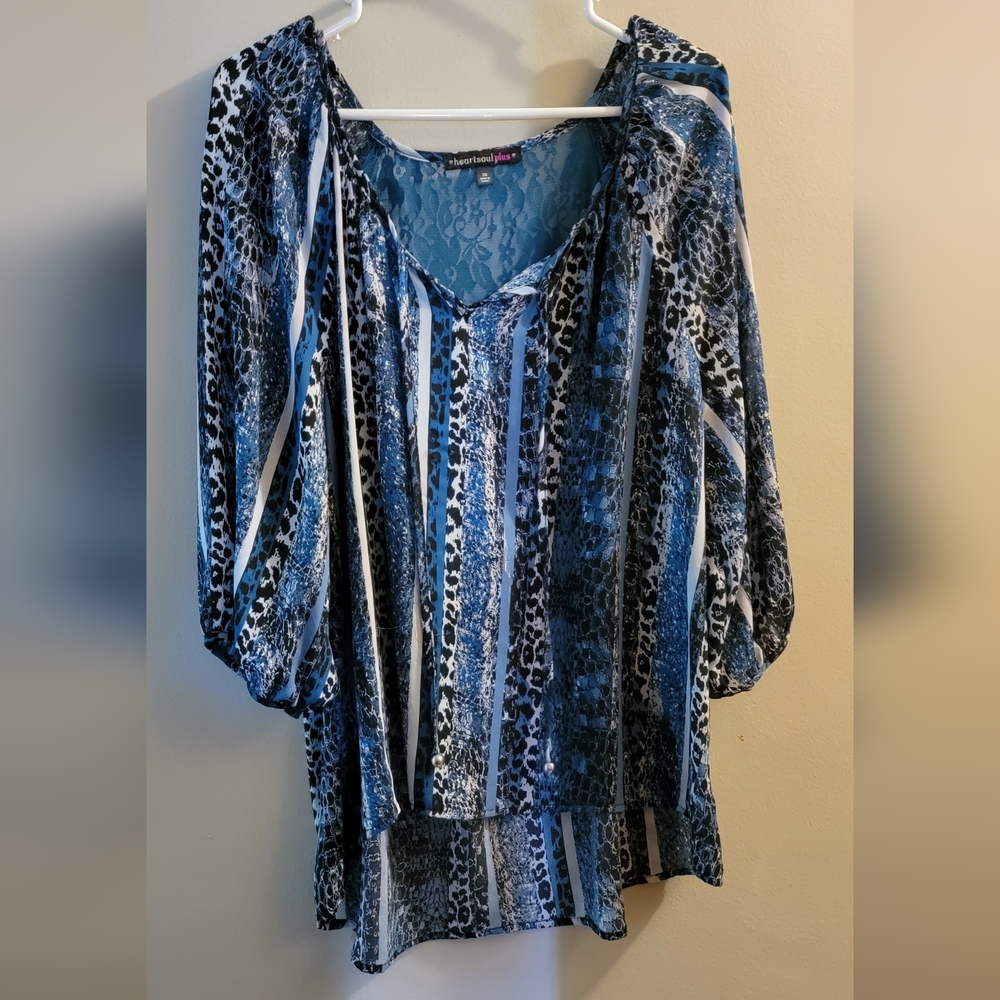 Heart Soul plus multi colored blouse with lace 2X
